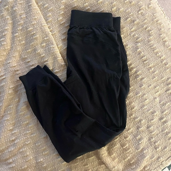 lululemon athletica Pants - Lululemon Joggers 25”
